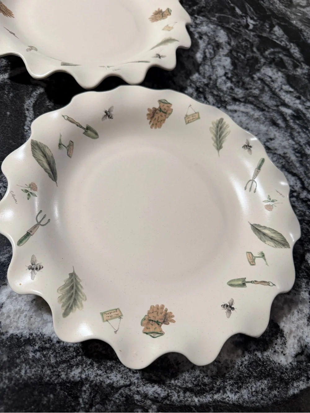 Vintage Pfaltzgraff Naturewood stoneware dinner plates